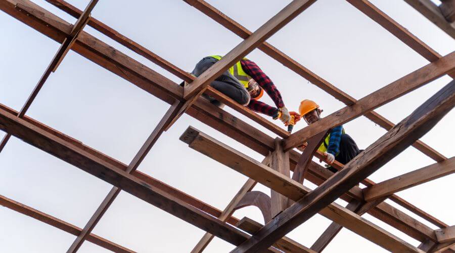 Professional residential roofers in Ashland, MO